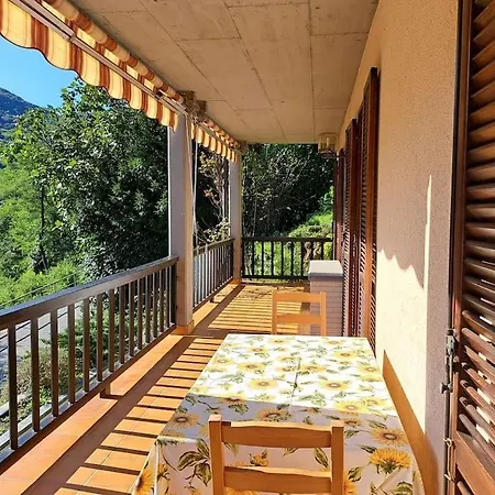 La Terrazza Apartment *